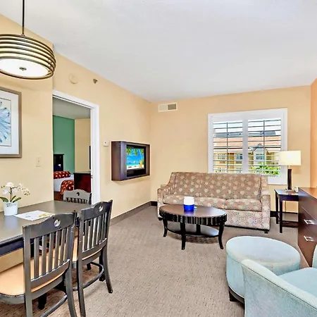 2 Queen Br Condo Near Universal W Pool & Hot Tub